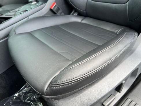 New 2025 Ford Ranger Lariat w/ FX4 Off-Road Package image 15