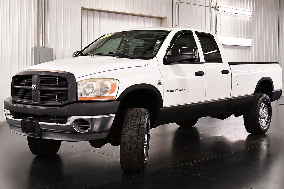 Used 2006 Dodge Ram 2500 Truck ST w/ Trailer Tow Group AWD/4WD image 3