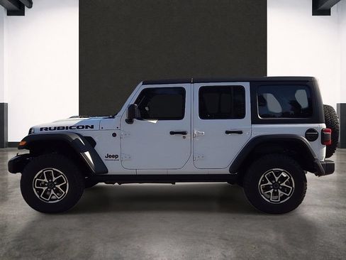 Used 2024 Jeep Wrangler Unlimited Rubicon w/ Technology Group AWD/4WD image 2