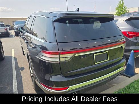 Used 2020 Lincoln Aviator Reserve w/ Equipment Group 202A AWD/4WD image 8