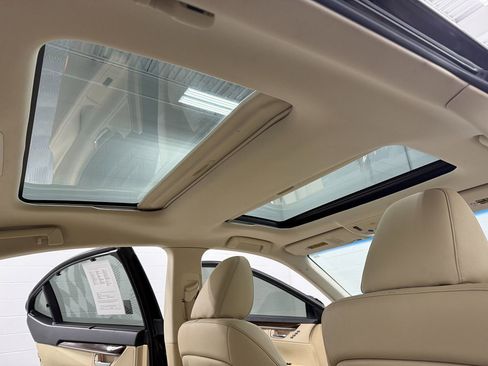 Used 2014 Lexus ES 350 image 28