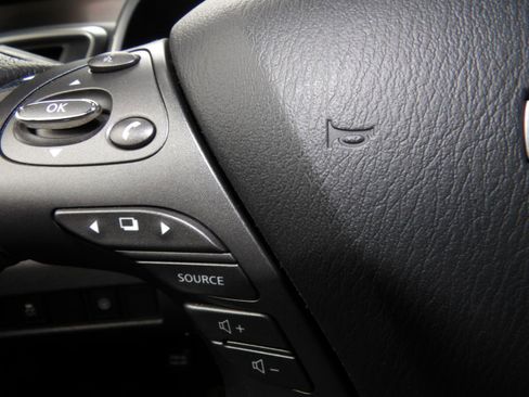 Certified 2023 Nissan Murano SV w/ SV Midnight Edition Package image 35