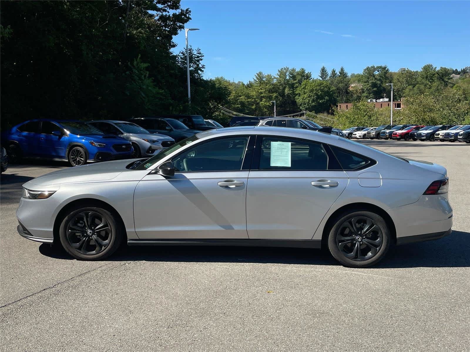 Used 2025 Honda Accord SE image 2