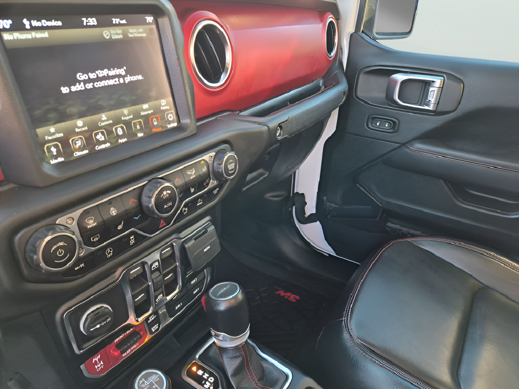 Used 2021 Jeep Gladiator Rubicon AWD/4WD image 25