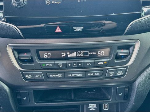 Used 2022 Honda Pilot EX-L image 16