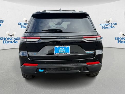 Used 2022 Jeep Grand Cherokee Trailhawk w/ Advanced Protech Group II image 6