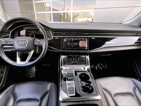 Used 2023 Audi Q8 Premium Plus w/ Premium Plus Package AWD/4WD image 15