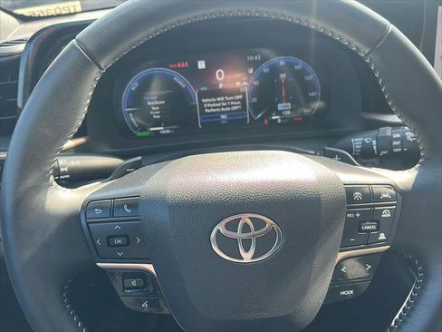 Certified 2025 Toyota Crown Signia AWD/4WD image 19