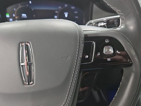 Used 2021 Lincoln Aviator Reserve w/ Equipment Group 210A image 18