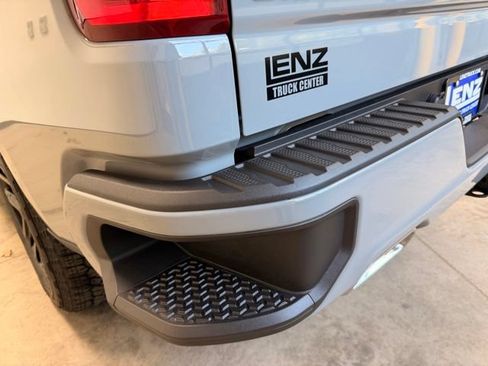 Used 2024 Chevrolet Silverado 1500 RST AWD/4WD image 14