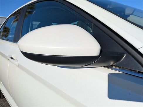 New 2026 Volkswagen Jetta SE image 12