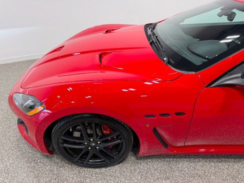 Used 2016 Maserati GranTurismo MC RWD image 17