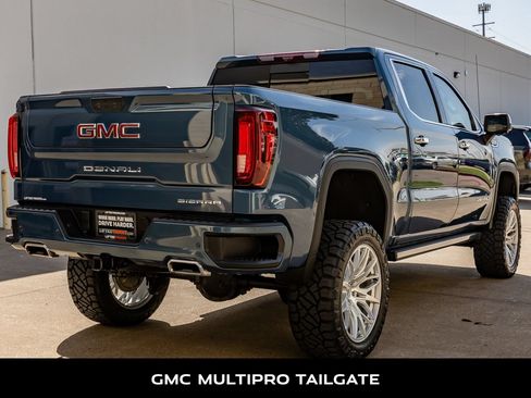 Used 2025 GMC Sierra 1500 Denali w/ Denali Reserve Package AWD/4WD image 10
