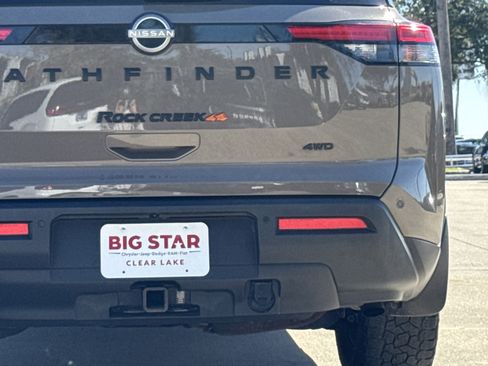 Used 2023 Nissan Pathfinder Rock Creek image 11