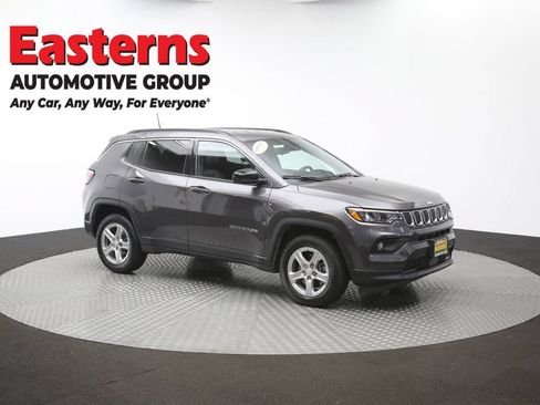Used 2024 Jeep Compass Latitude AWD/4WD image 44