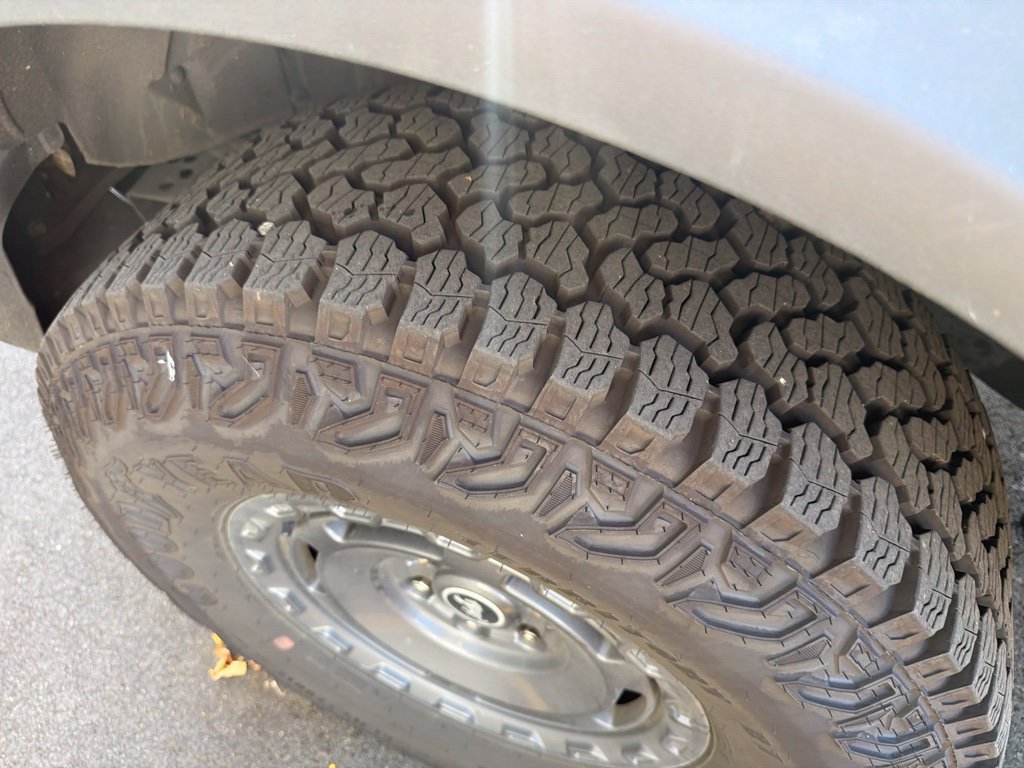 Used 2025 Ford Bronco Outer Banks w/ Sasquatch Package AWD/4WD image 8