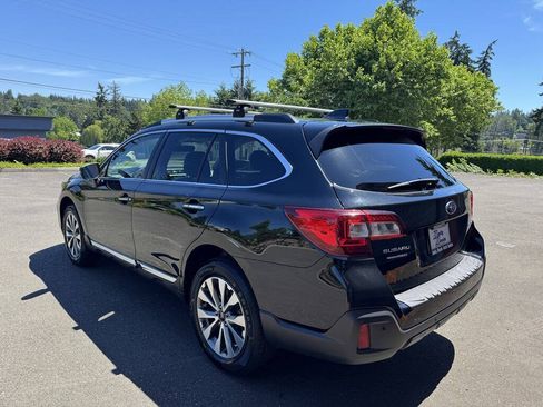 Used 2019 Subaru Outback 2.5i Touring w/ Popular Package #3A AWD/4WD image 6