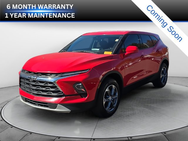 Used 2023 Chevrolet Blazer LT FWD image 1