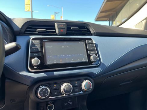 Used 2025 Nissan Versa SV FWD image 20