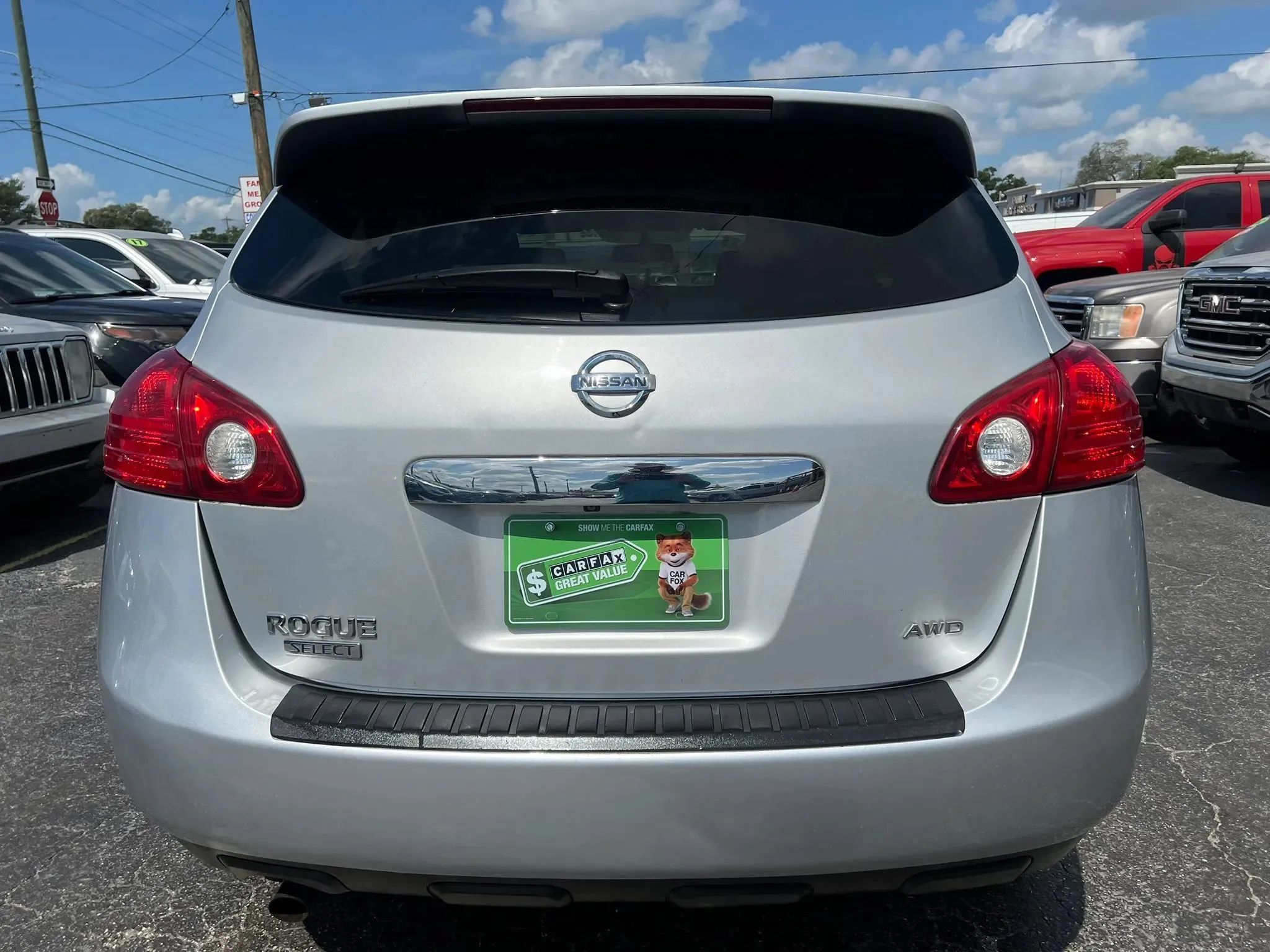 Used 2015 Nissan Rogue S w/ Convenience Package AWD/4WD image 6