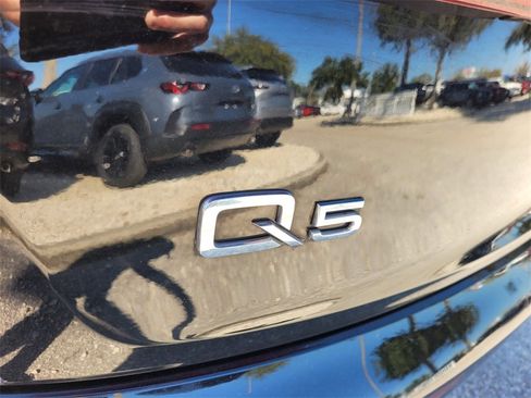 Used 2018 Audi Q5 2.0T Premium Plus w/ Premium Plus Package image 11