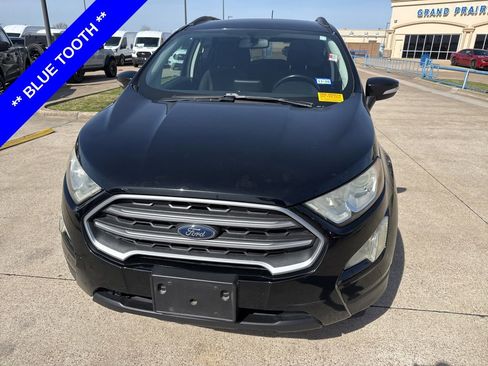 Used 2020 Ford EcoSport SE image 2