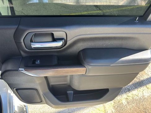 Used 2021 Chevrolet Silverado 2500 High Country w/ Z71 Off-Road Package image 54