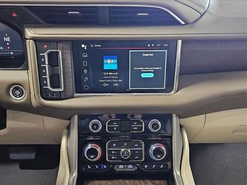 Used 2023 GMC Yukon Denali image 14