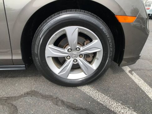 Used 2019 Honda Odyssey EX-L image 8