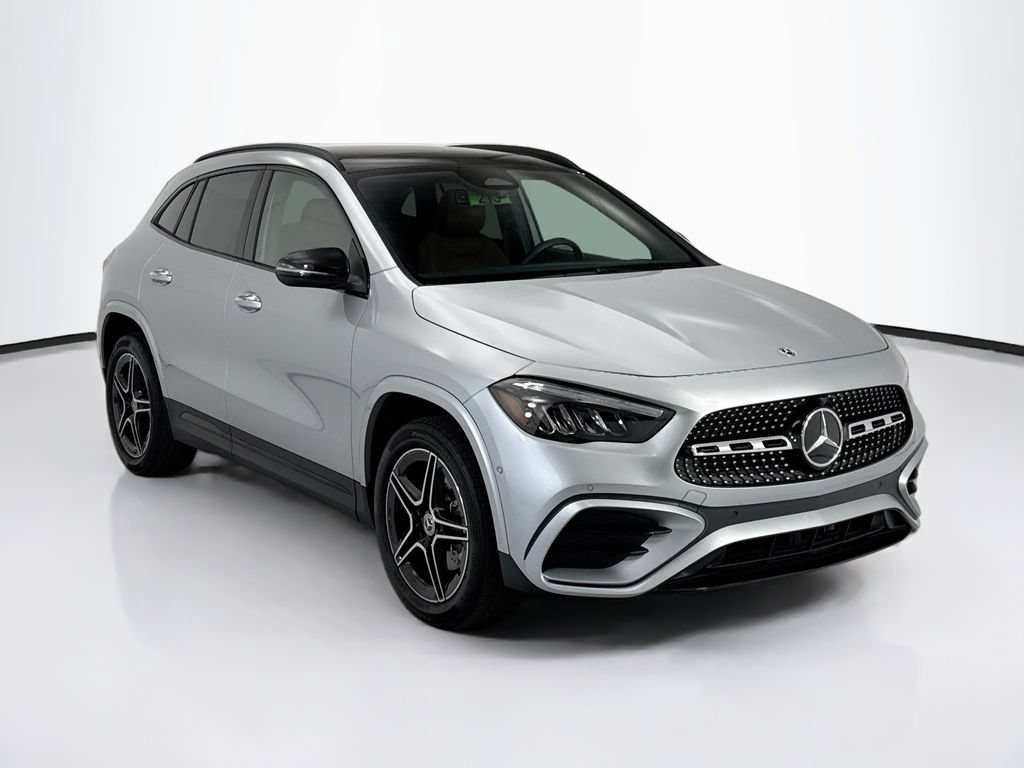 Certified 2025 Mercedes-Benz GLA 250 image 3