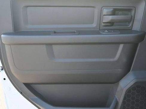 New 2026 RAM 5500 Tradesman w/ Chrome Appearance Group AWD/4WD image 39
