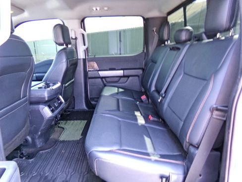 Used 2021 Ford F150 Lariat w/ FX4 Off-Road Package AWD/4WD image 13