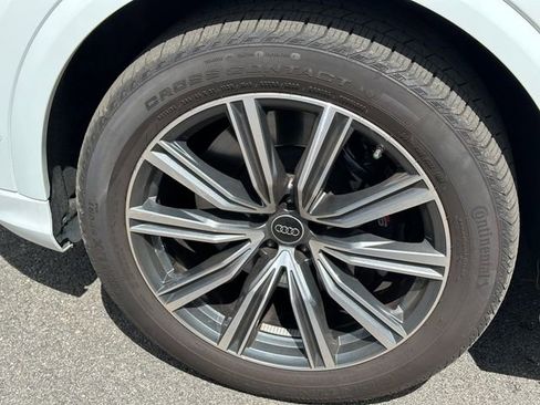 Used 2023 Audi SQ8 Prestige image 8