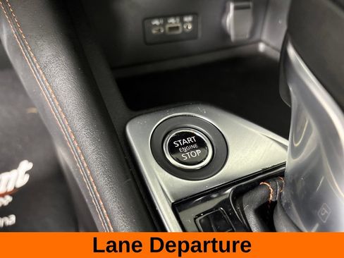 Used 2022 Nissan Sentra SR w/ Midnight Edition FWD image 16