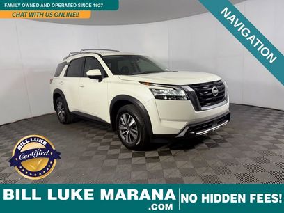 Used 2024 Nissan Pathfinder SL