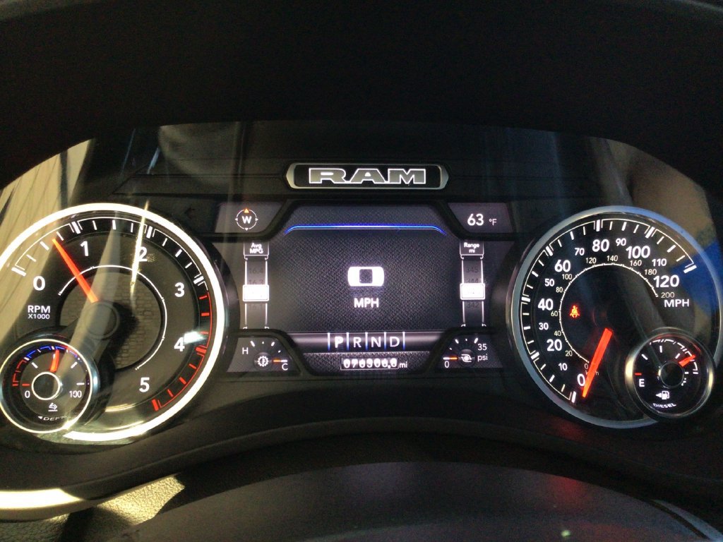 Used 2022 RAM 2500 Laramie AWD/4WD image 16