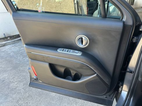 Used 2026 Hyundai Palisade SEL FWD image 18