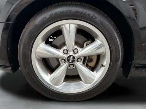 Used 2006 Ford Mustang GT Premium RWD image 24