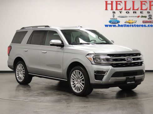 Used 2024 Ford Expedition Limited AWD/4WD image 1