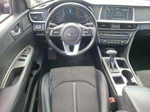 Used 2020 Kia Optima S image 11