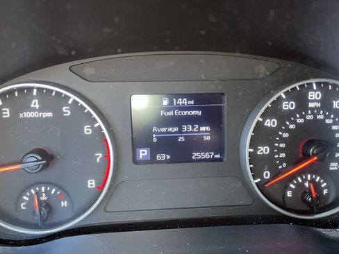 Used 2023 Kia Seltos LX image 8