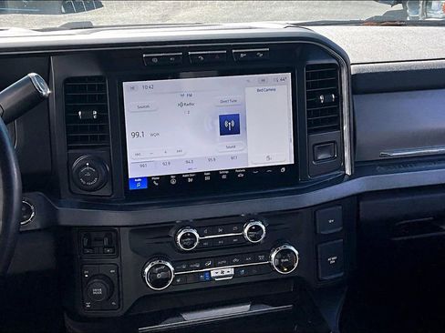 Used 2024 Ford F250 Platinum image 10