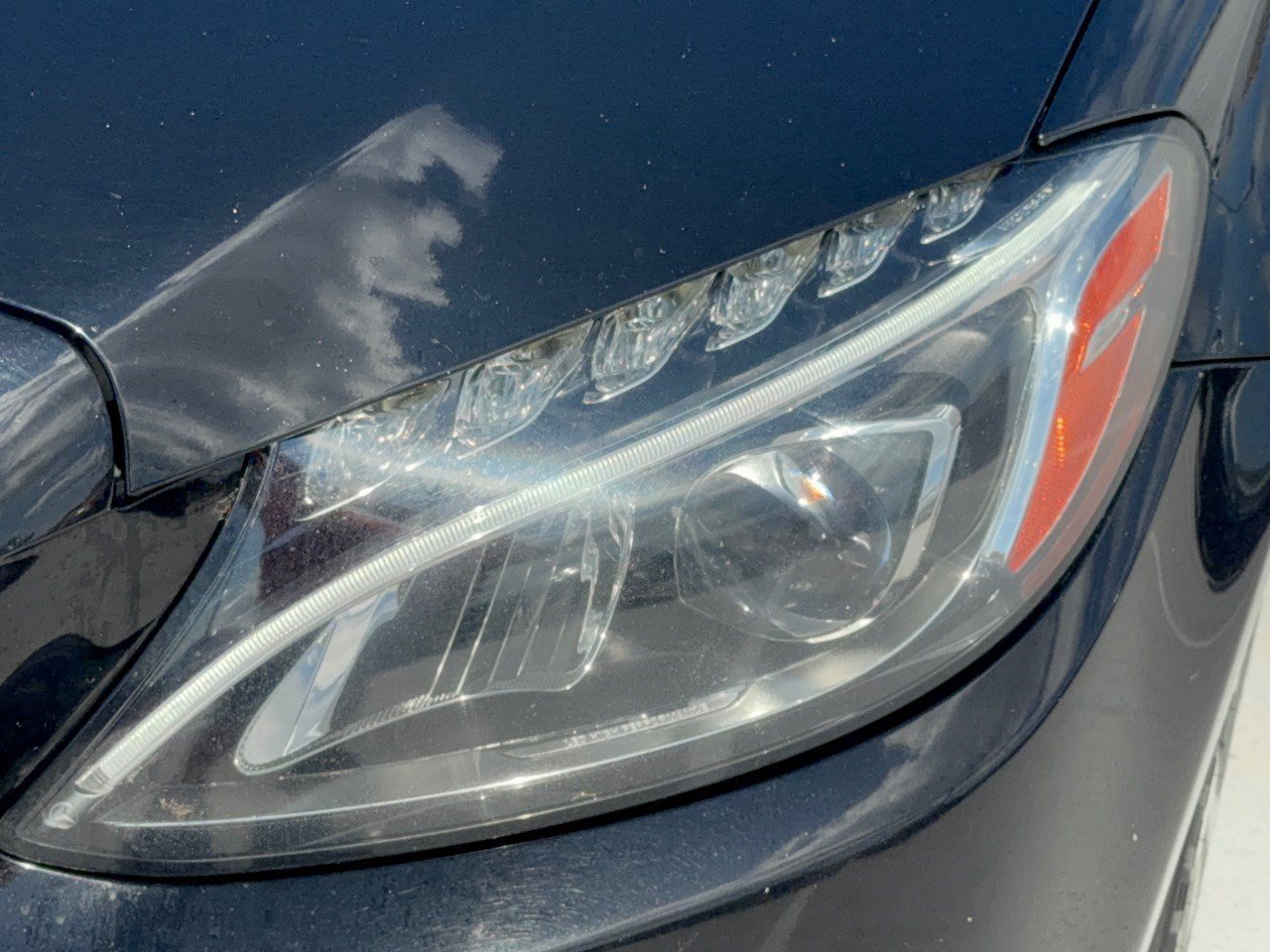 Used 2015 Mercedes-Benz C 300 4MATIC Sedan image 12