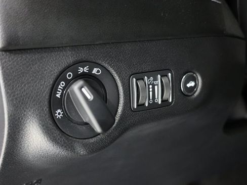 Used 2021 Dodge Charger SRT Hellcat w/ Harman/Kardon Audio Group image 23