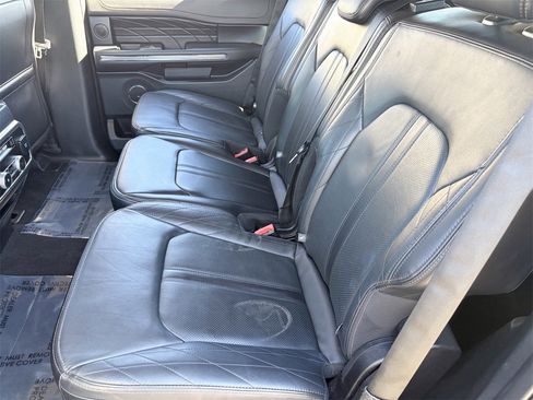 Used 2020 Ford Expedition Platinum image 16