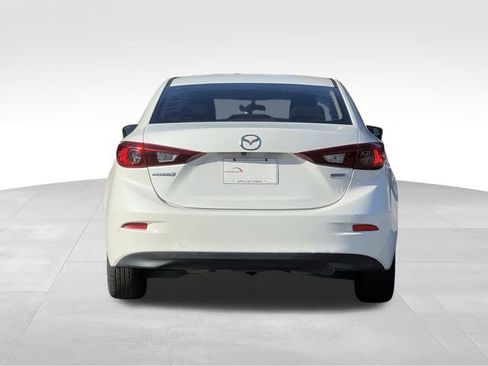 Used 2016 MAZDA MAZDA3 i Sport image 4