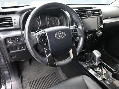 Used 2024 Toyota 4Runner TRD Off-Road Premium w/ Moonroof Package AWD/4WD image 25