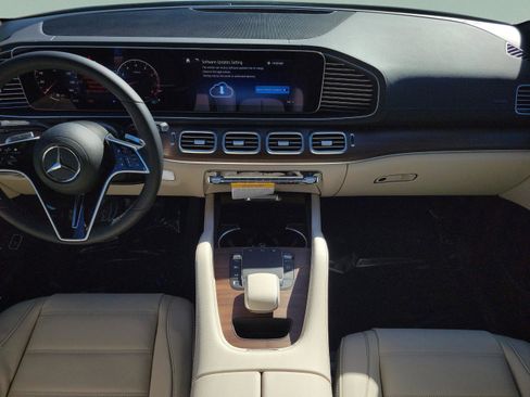 New 2026 Mercedes-Benz GLE 450 4MATIC Coupe image 13