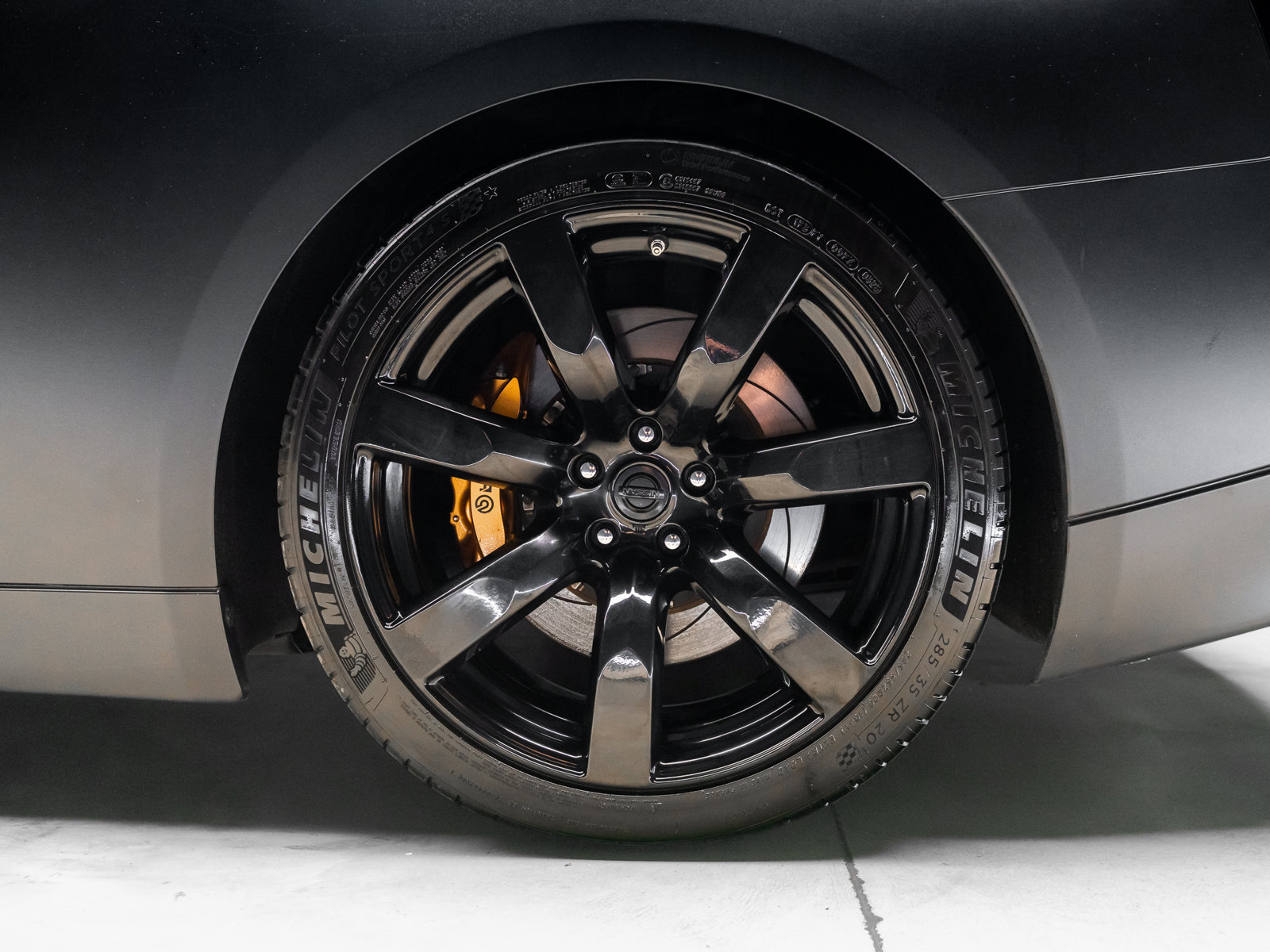 Used 2009 Nissan GT-R Premium AWD/4WD image 36