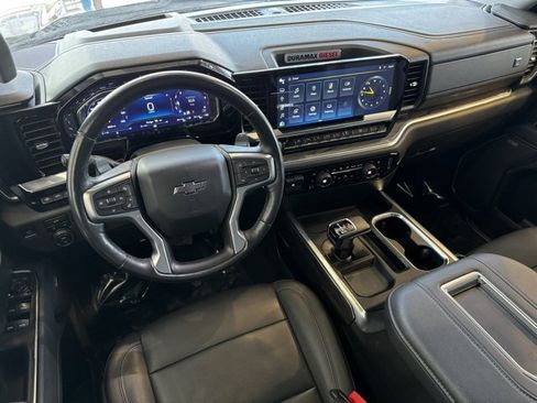 Certified 2022 Chevrolet Silverado 1500 LTZ w/ LTZ Premium Package image 10